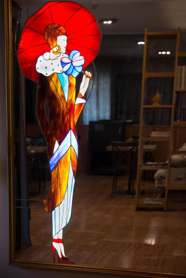 Hotel Maroussi Atene Esterno foto